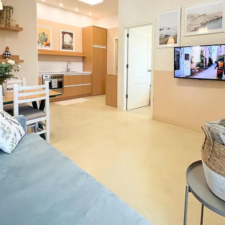 Premium Riviera Apartment- Ac,parking,wifi,comfort Golem (Tirana)